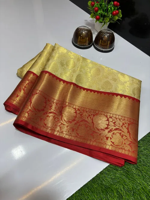 Regal Kanchi Pattu Silk Saree with All-Over Weaving & Brocade Blouse